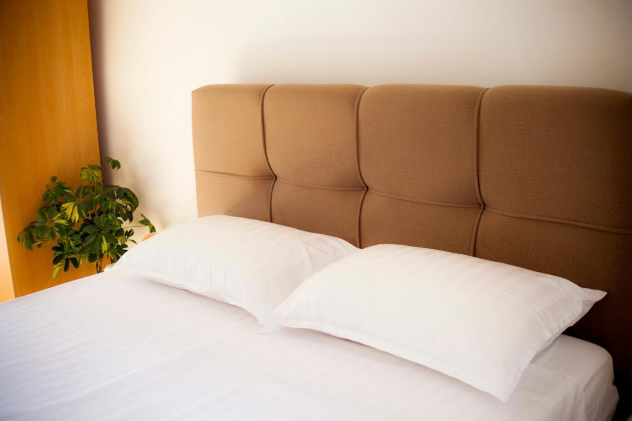 Amarilis Rooms Grožnjan Exteriör bild