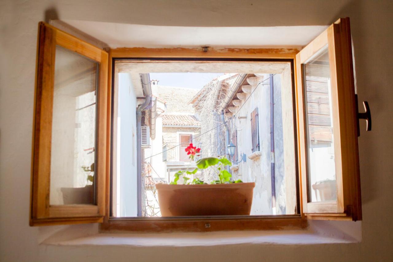 Amarilis Rooms Grožnjan Exteriör bild